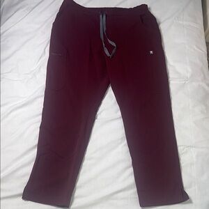 Figs burgundy red cropped scrub pants